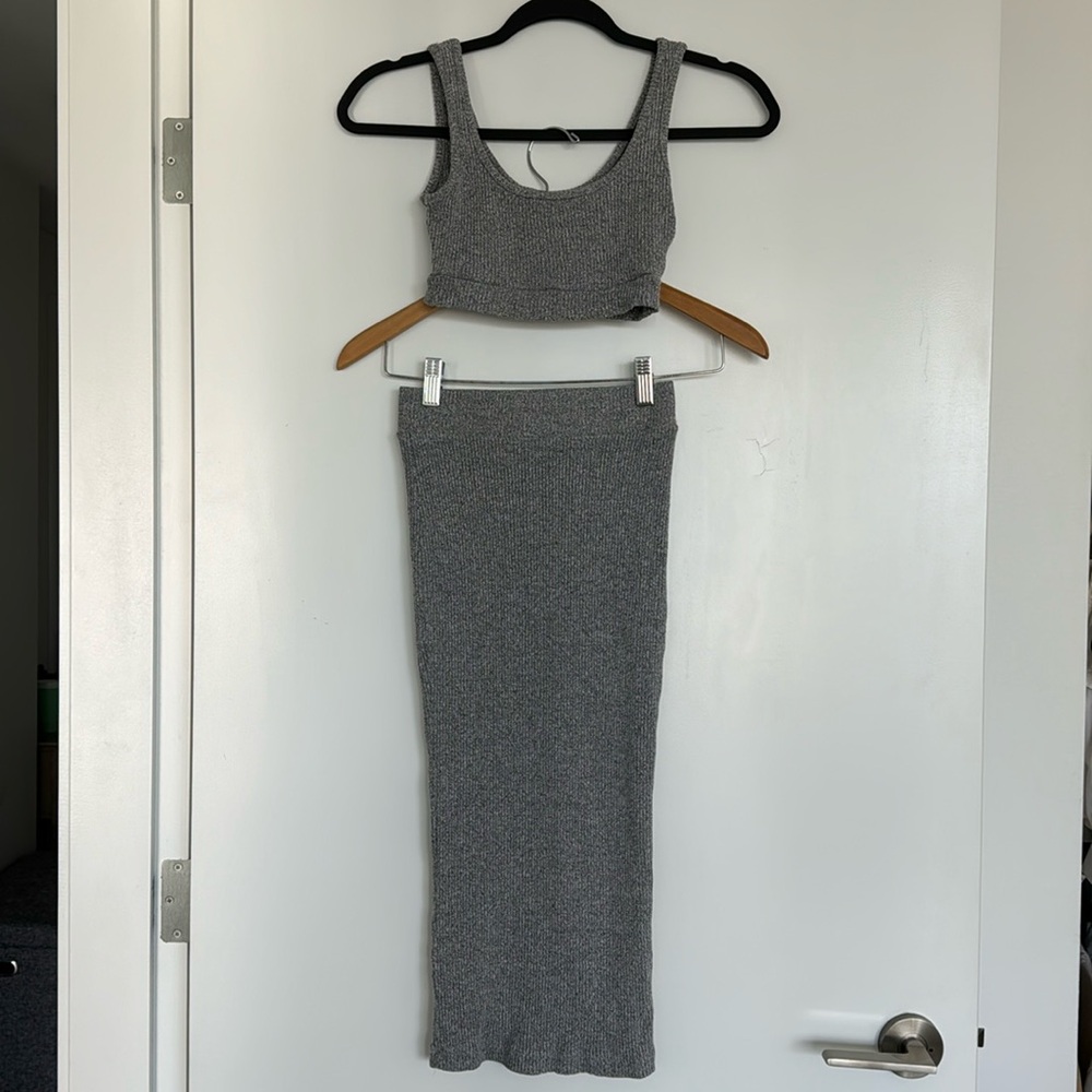 JLux Label Ribbed Skirt Set in Heather Grey